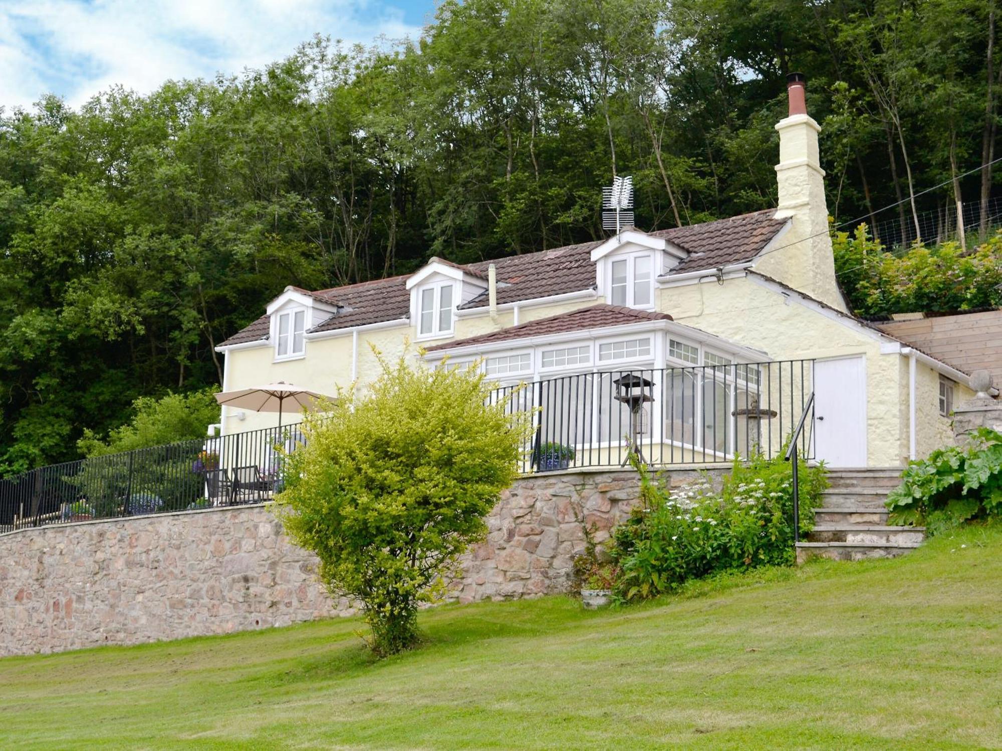 Thornhill Villa Whitchurch  Buitenkant foto
