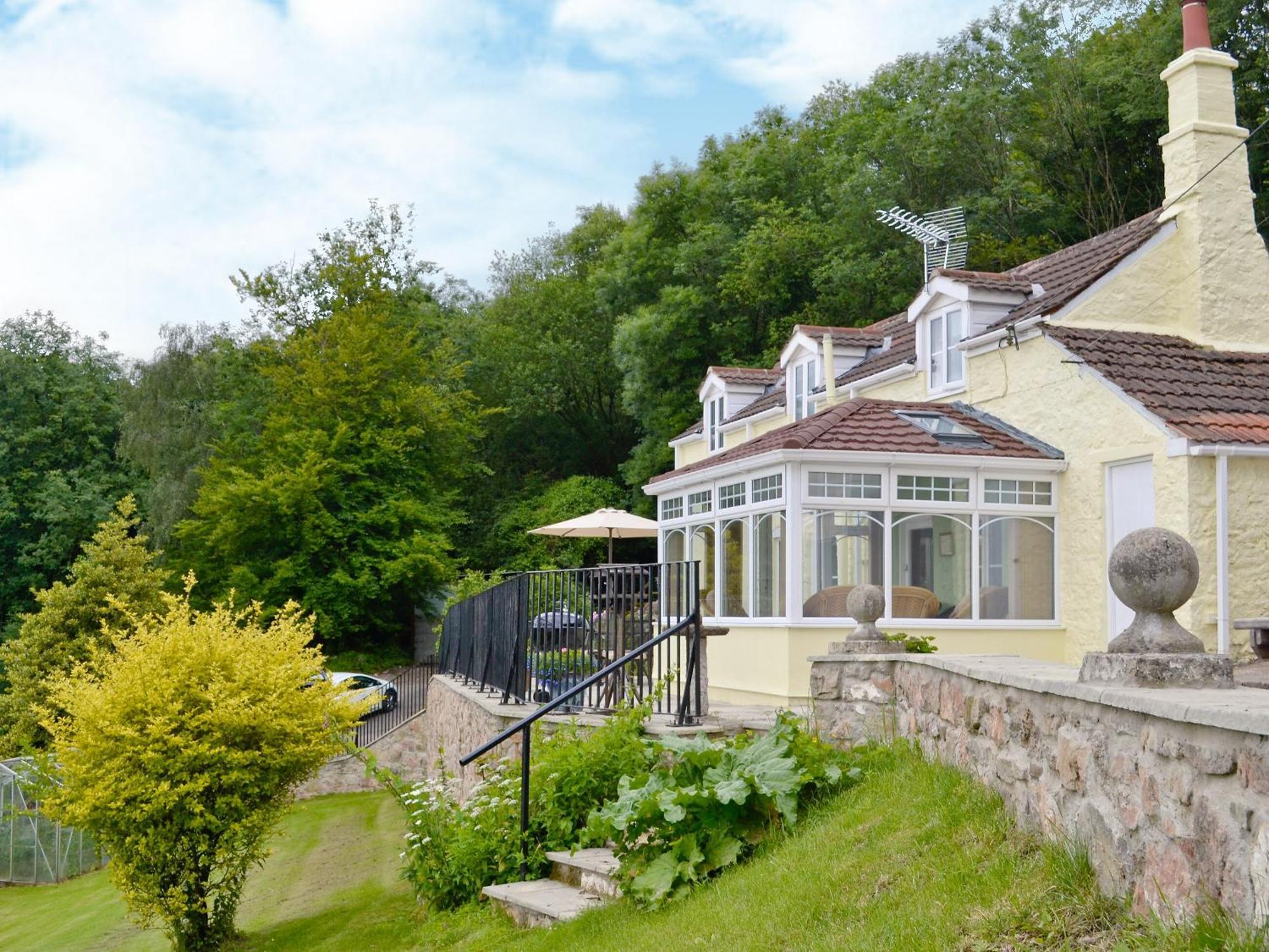 Thornhill Villa Whitchurch  Buitenkant foto